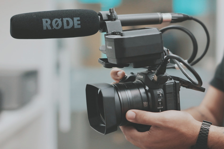 wedding videographer on location